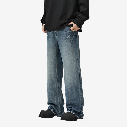 LIGHTNING WASH DENIM JEANS - Plugzau