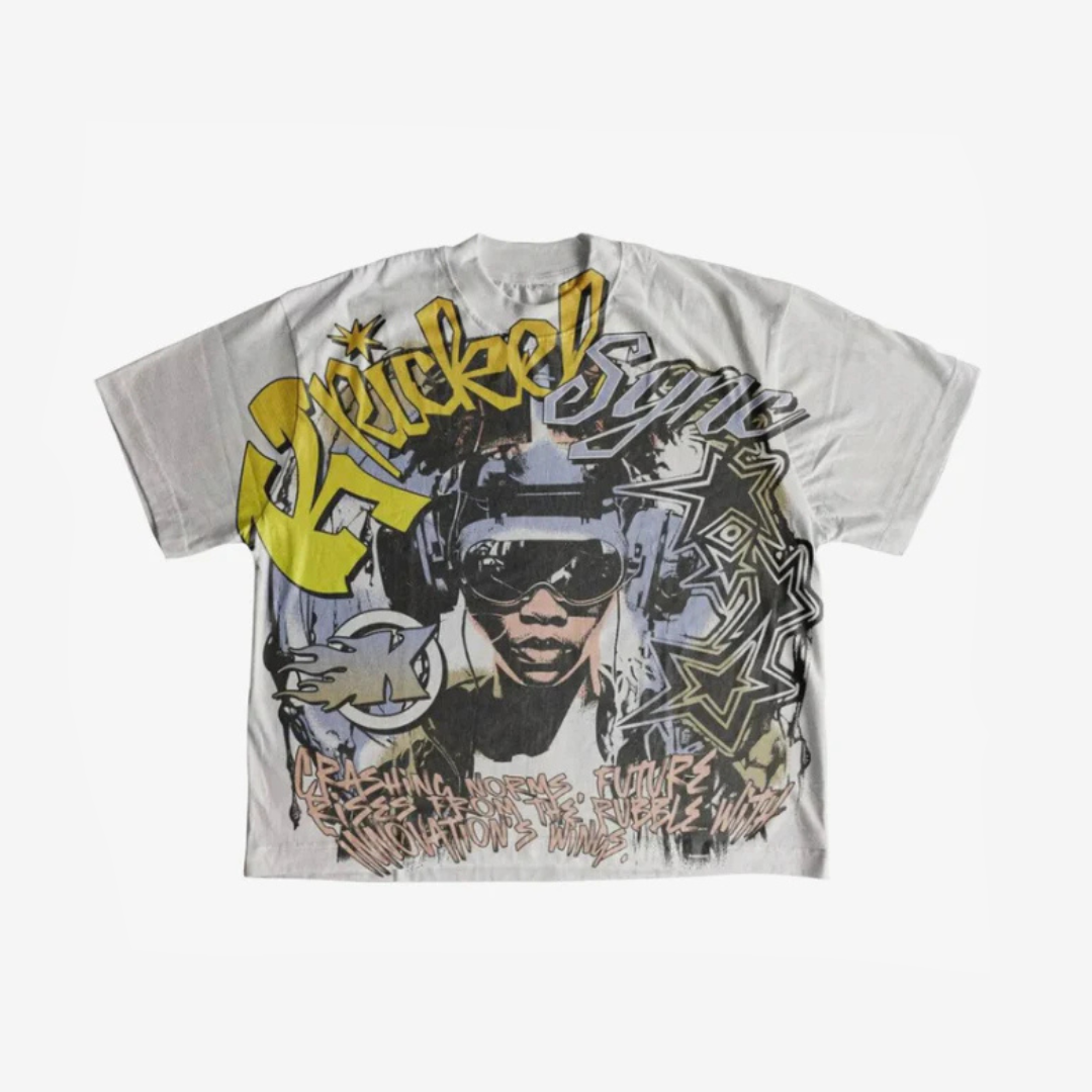 BOXY Y2K GRAPHIC TEE