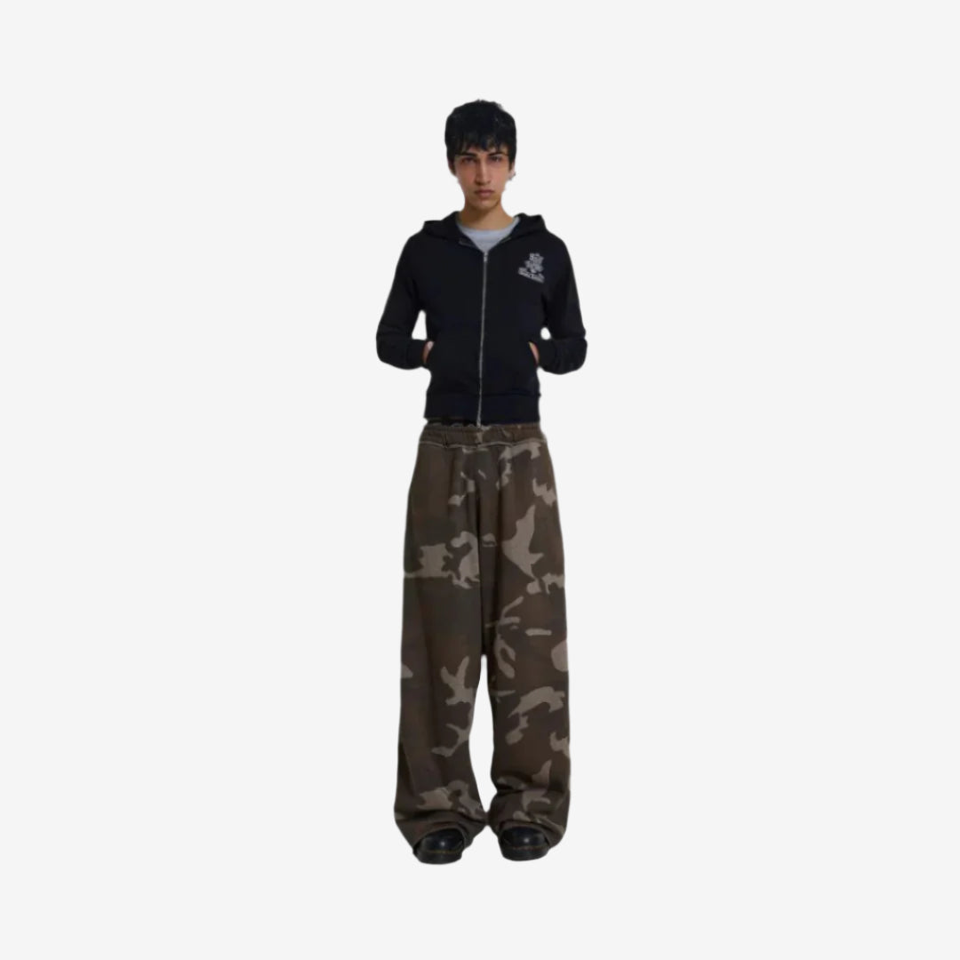 JADED LONDON MONSTER CAMO SWEATPANTS