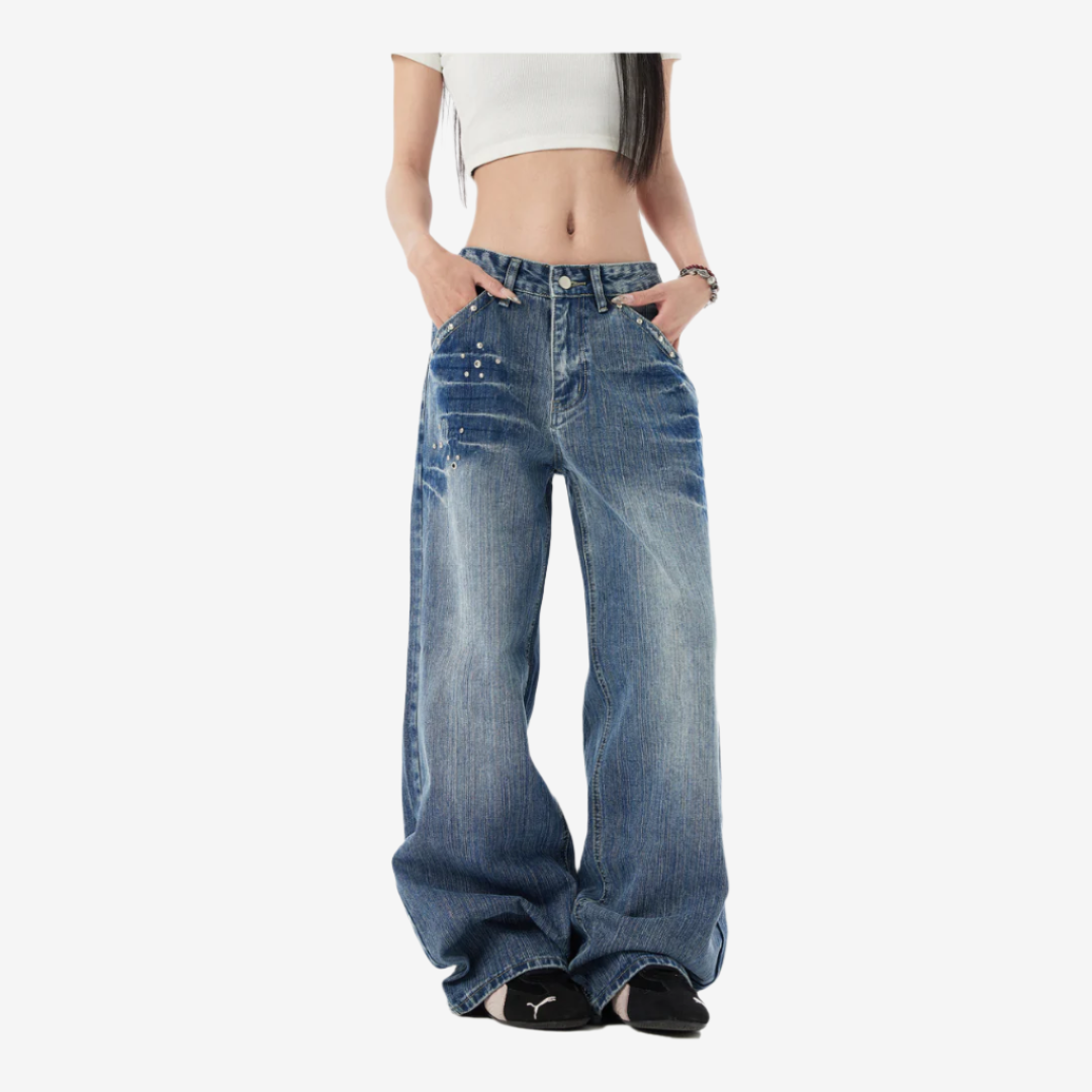 STUDDED BLUE WASHED JEANS
